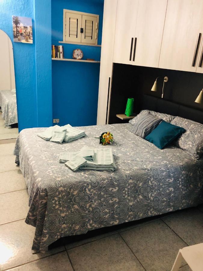 Sea View 2 Bedroom Vacation Apartment Giardini Naxos Eksteriør bilde