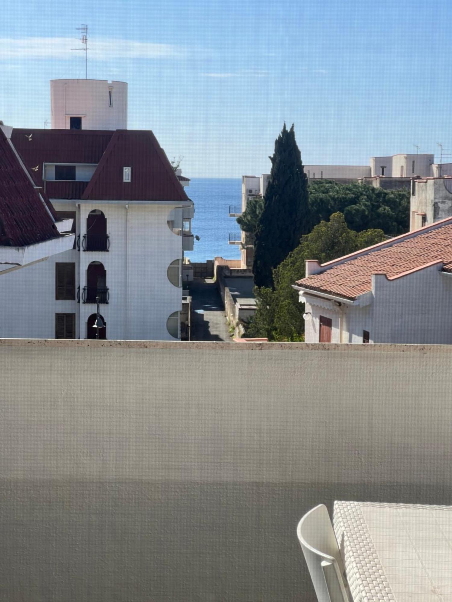 Sea View 2 Bedroom Vacation Apartment Giardini Naxos Eksteriør bilde